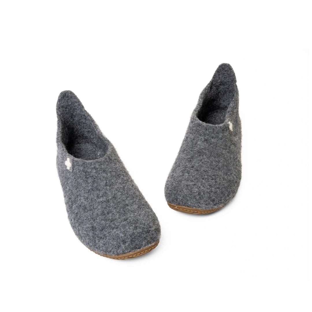 living-kitzb-hel-hahnenkamm-h-ttenschuh-lammfell image 7