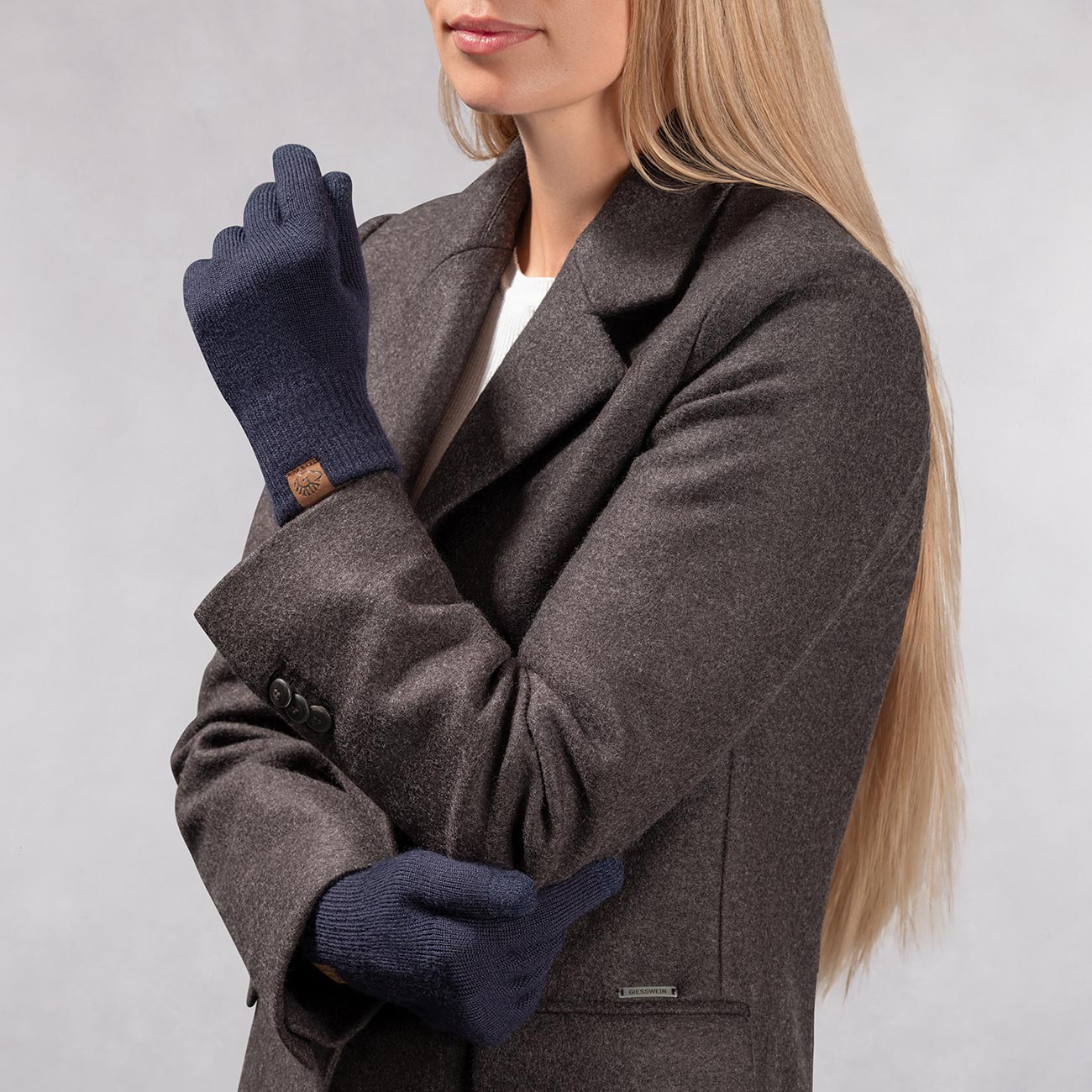 giesswein-merinolux-gloves-women-touchscreen-handschuhe image 6