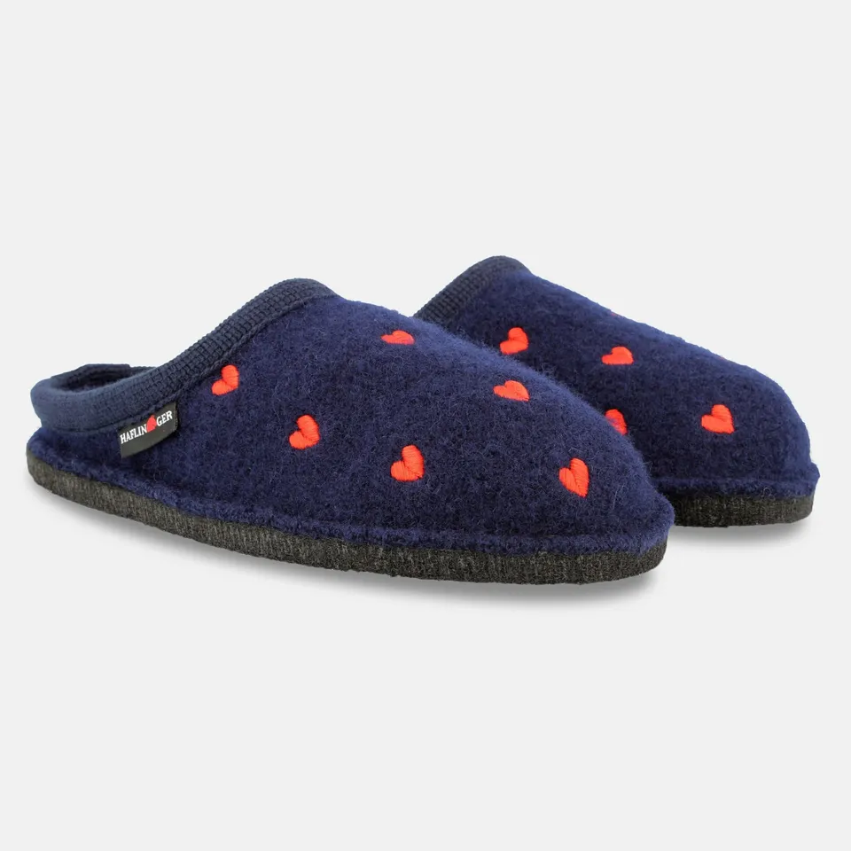 haflinger-flair-valentine-wollwalk-hausschuh-herzen image 1