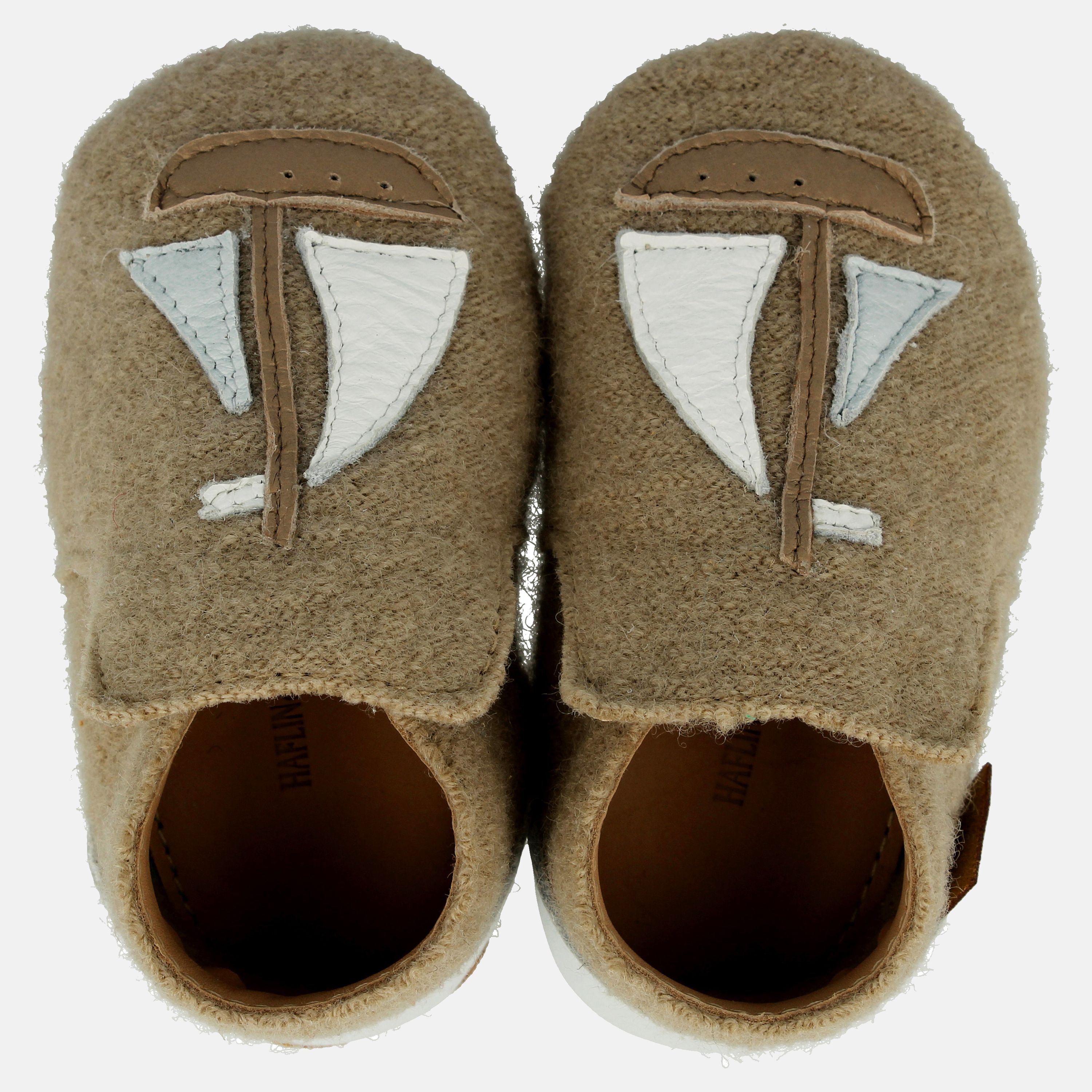 haflinger-leinen-los-baby-hausschuh-aus-walkstoff image 2