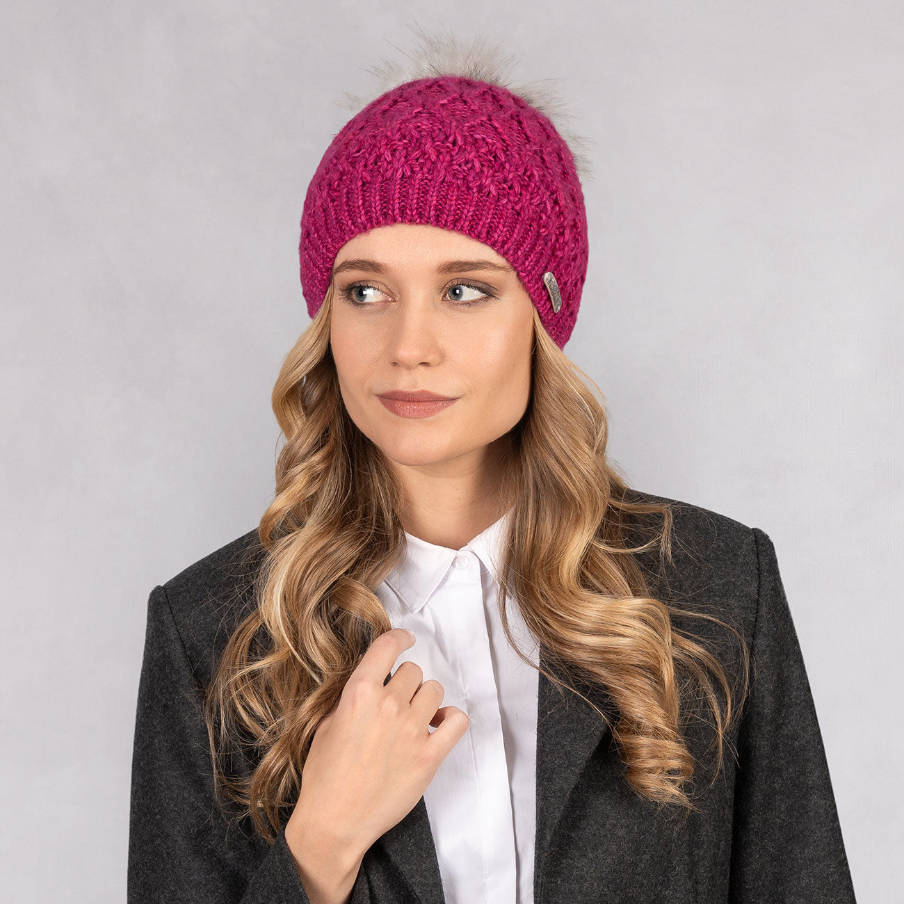 giesswein-beanie-bliggspitze-strickm-tze-damen-mit-bommel image 8