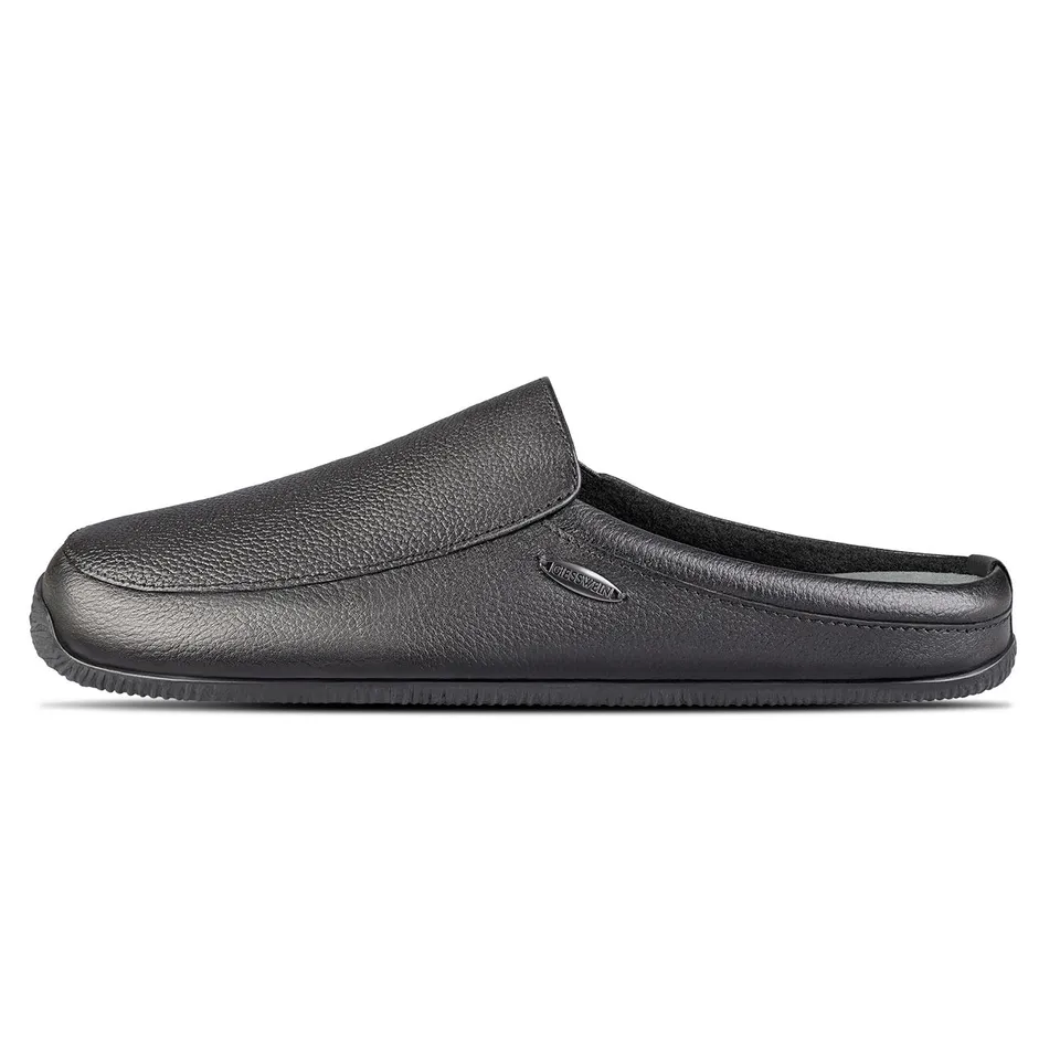 giesswein-manta-herren-leder-hausschuh-slipper-schwarz-mit-gummisohle image 1