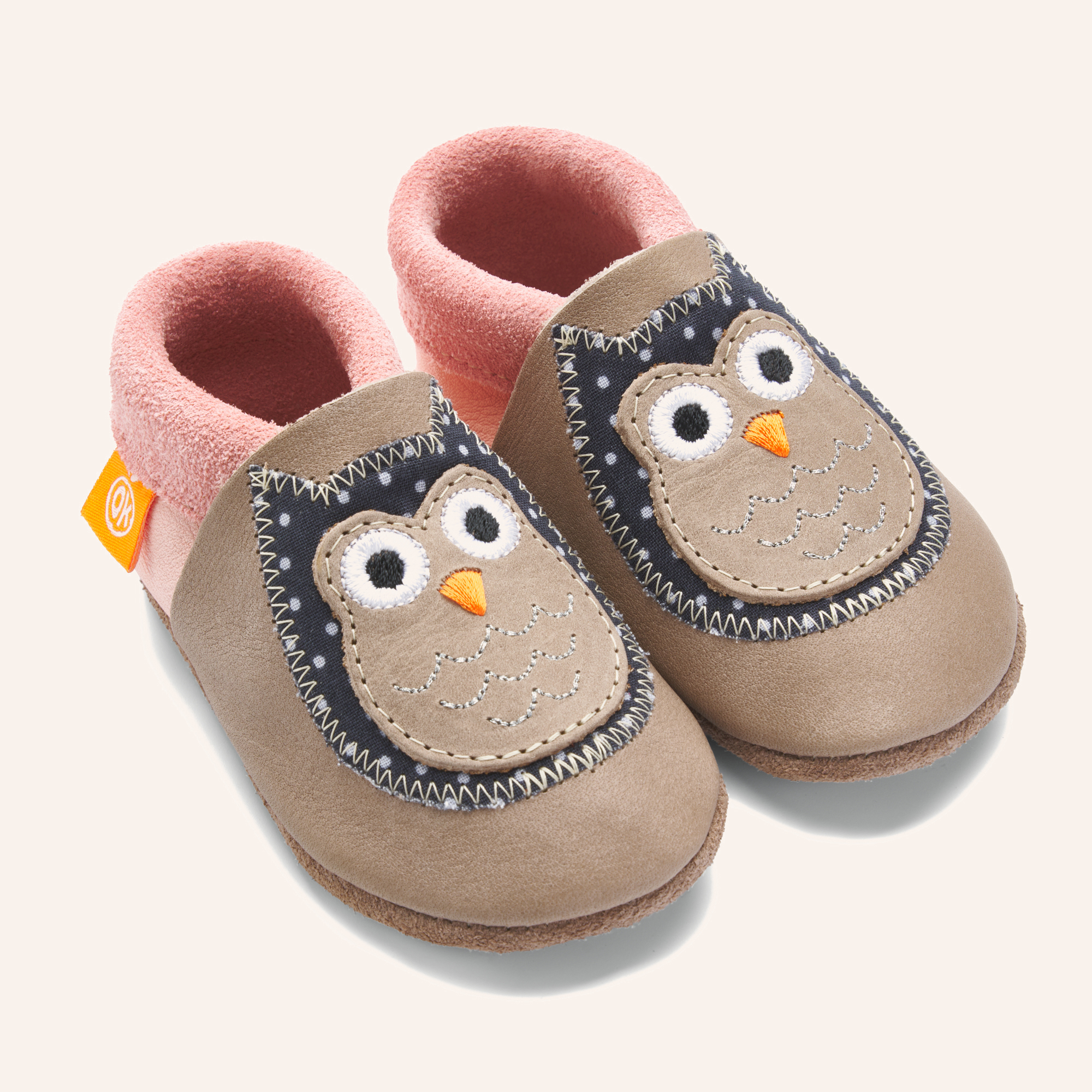 orangenkinder-eulalia-die-eule-kinder-hausschuhe-krabbelschuhe image 1