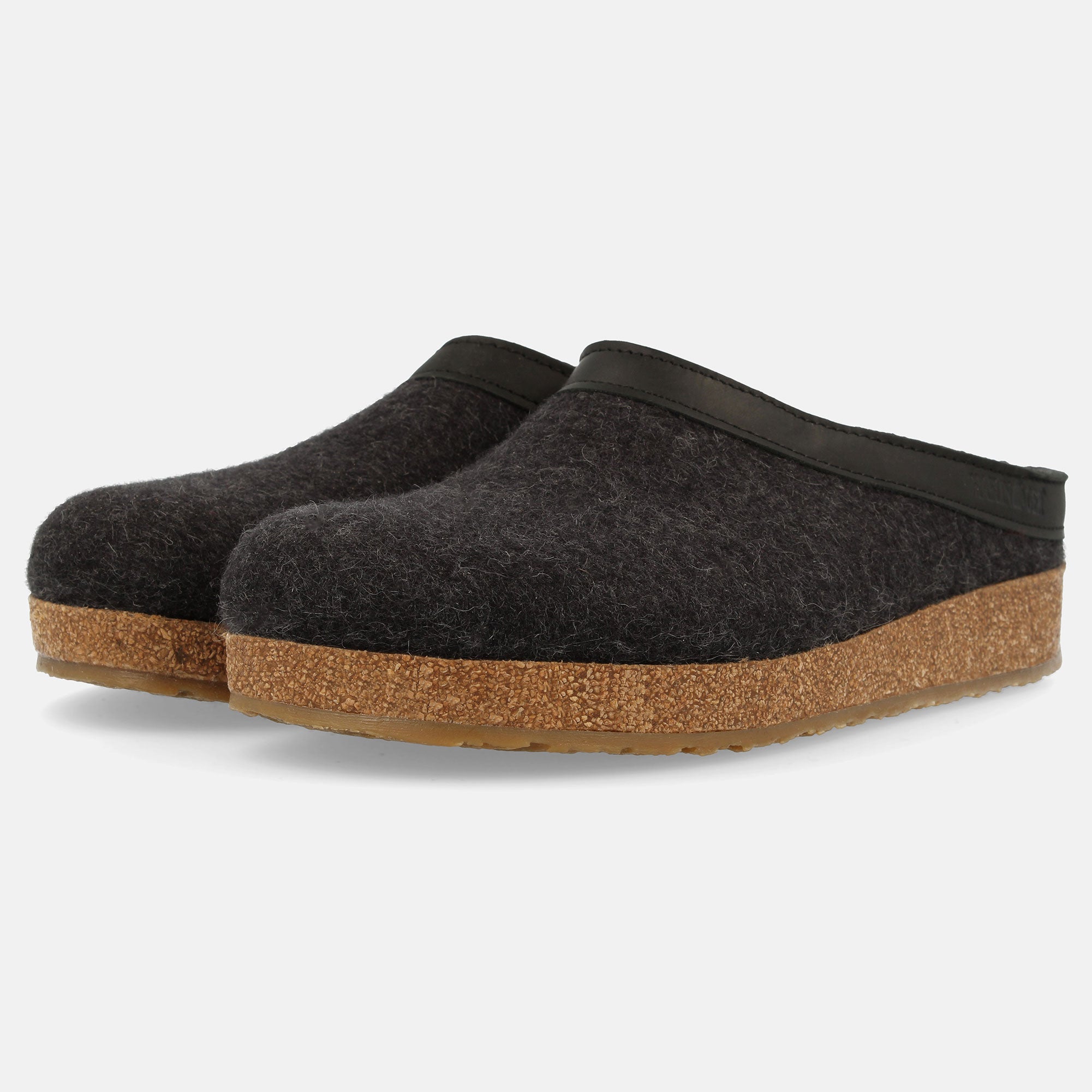 haflinger-grizzly-torben-wollfilz-hausschuh image 2