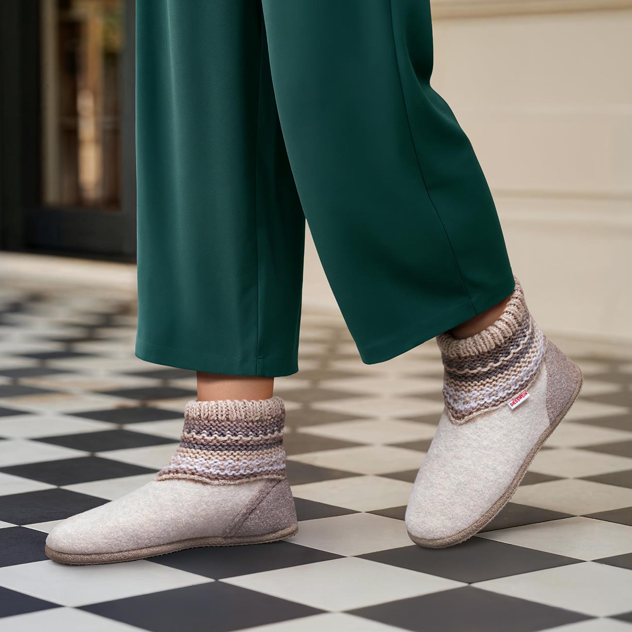 giesswein-kiel-damen-hausschuh-woll-slipper-hoch-norweger-blau image 4